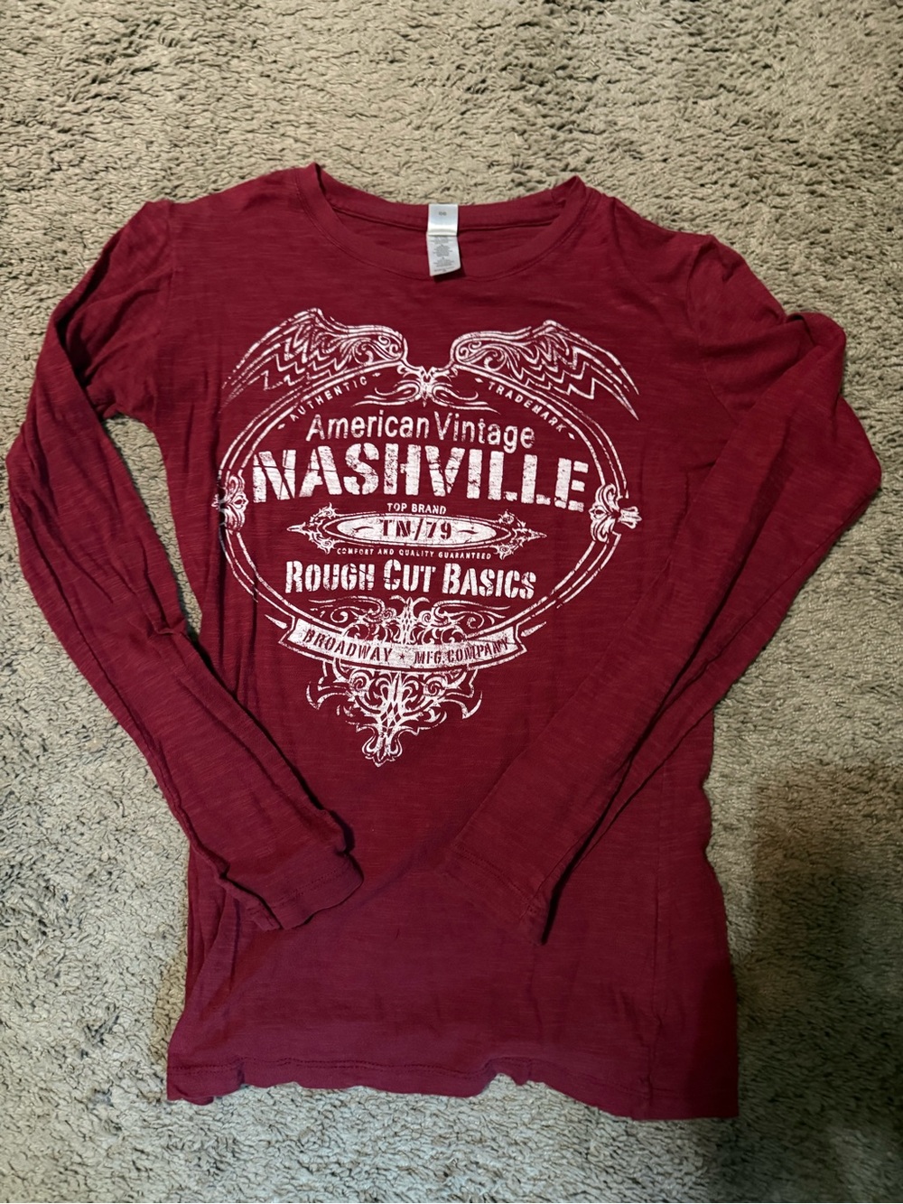 American Vintage Nashville Long-Sleeve Graphic Top - Red